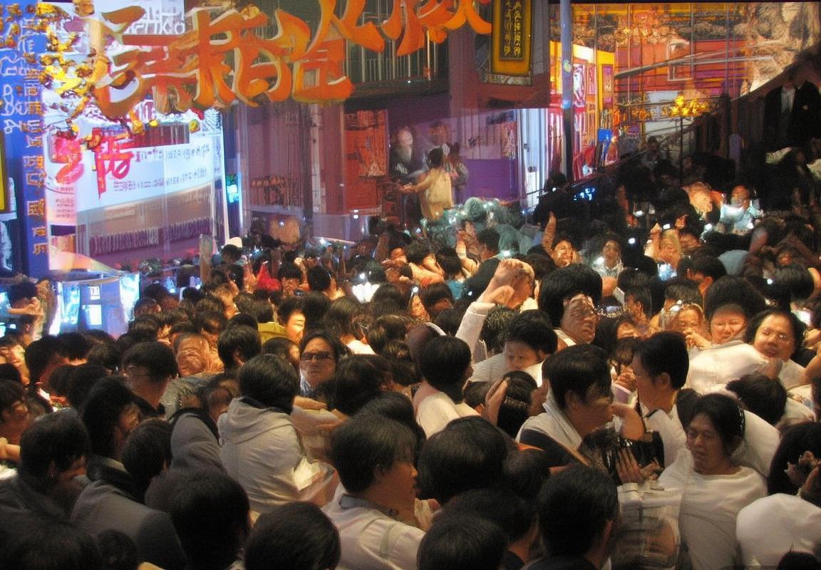 巴黎圣日耳曼VS卡昂：法甲经典对决回顾与分析