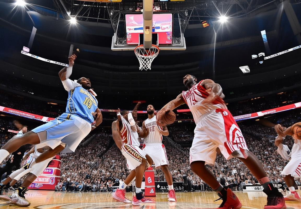 2017火箭掘金巅峰对决：战术对决与球星表现回顾